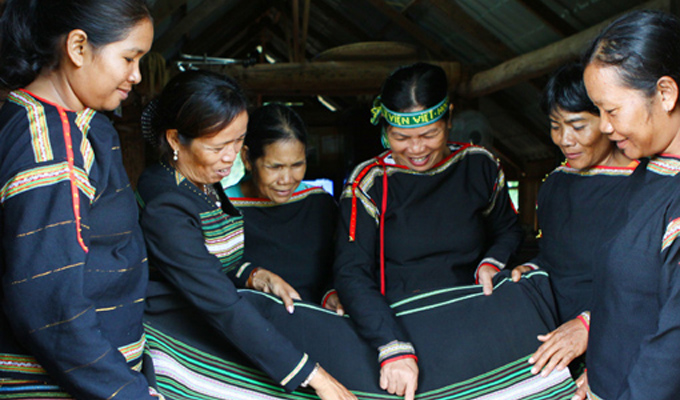 Tỉnh Đắk Nông tổ chức lễ hội tôn vinh nghề dệt thổ cẩm