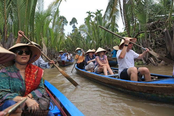 Khách quốc tế đến du lịch Việt Nam tăng mạnh trong 7 tháng qua