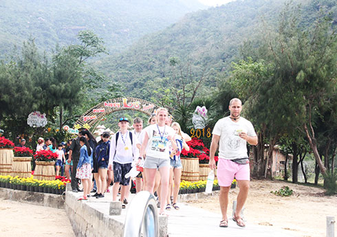 Khánh Hòa: Nâng tầm điểm đến để thu hút khách