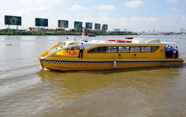 Trải nghiệm bus đường sông ở TP.Hồ Chí Minh