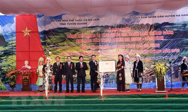 Khu bảo tồn Na Hang-Lâm Bình (Tuyên Quang) nhận bằng danh thắng cảnh Quốc gia