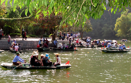 Năm 2019, Ninh Bình phấn đấu đón trên 7,5 triệu lượt khách du lịch 